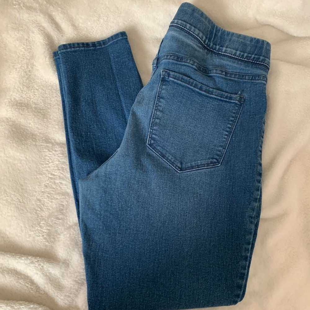 Old Navy Skinny jeans